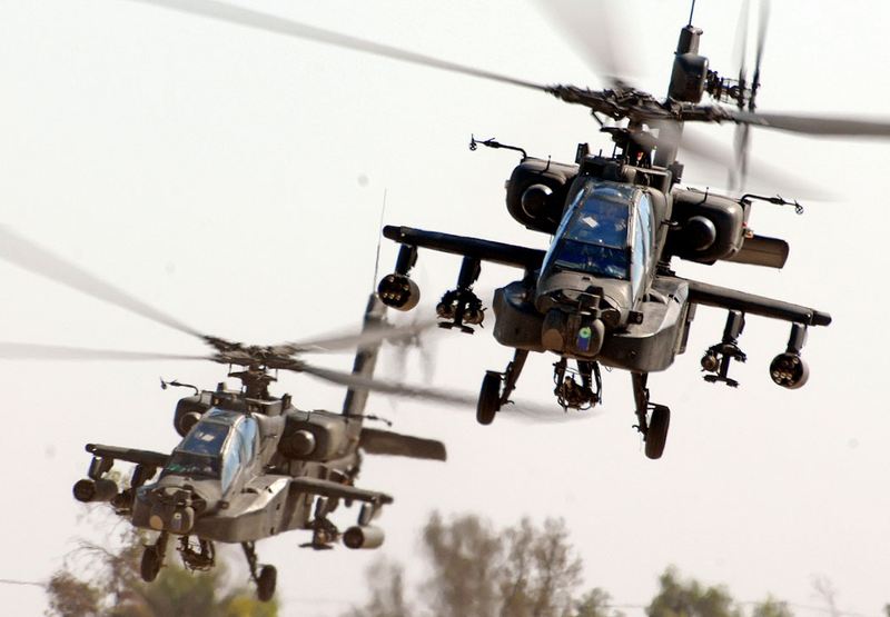 Illustration for article titled American Apache Attack Choppers Quietly Join The Fight Against ISIS